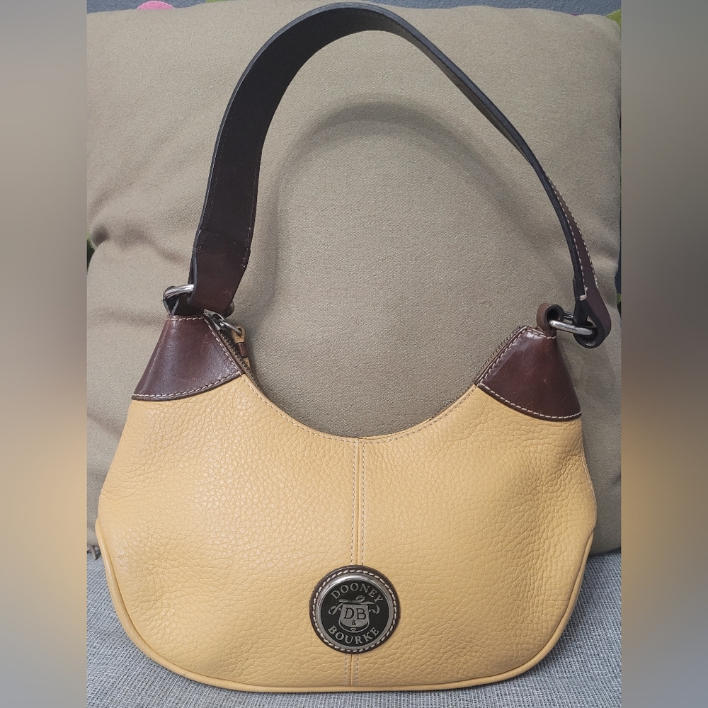 DOONEY & BOURKE HOBO SHOULDER BAG